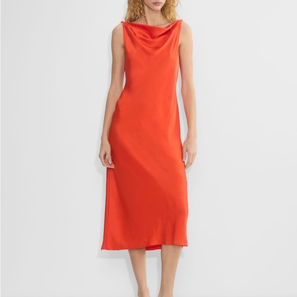 NWT Aritzia Wilfred Goddess Satin Dress in Poppy Red. Size S.